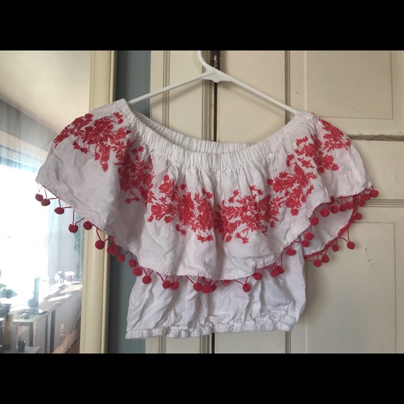 White and pink Pom Pom off the shoulder top :) - Picture 1 of 2
